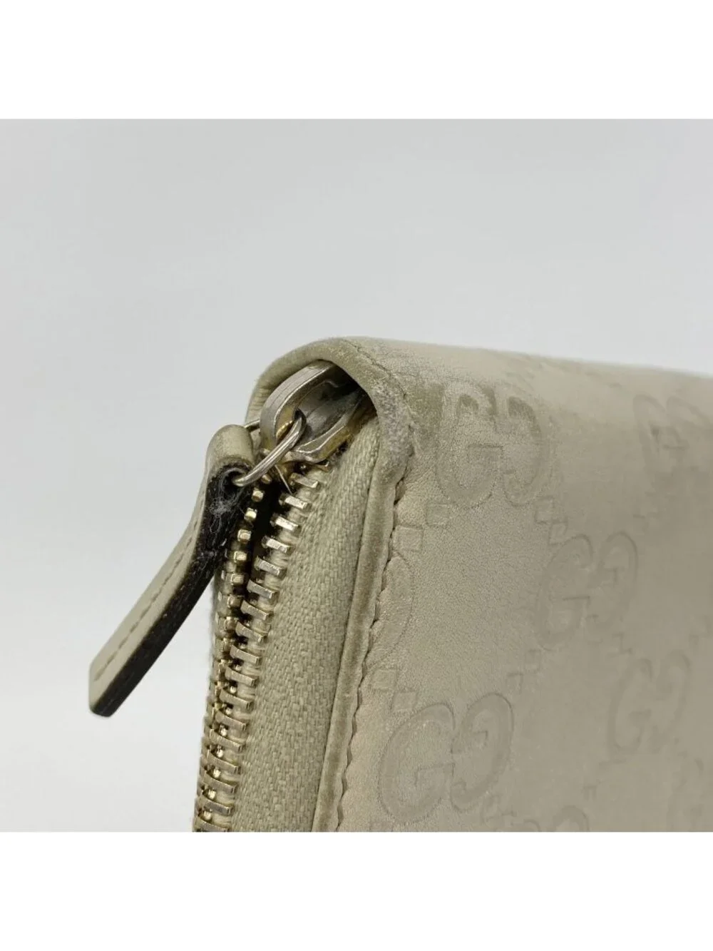 Gucci Wallet Guccissima Leather Beige Gold